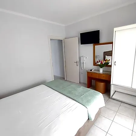 Ioli Hotel apartamentowy