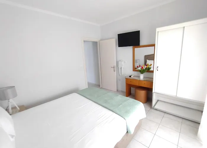 Hotel de apartamente Ioli 3*